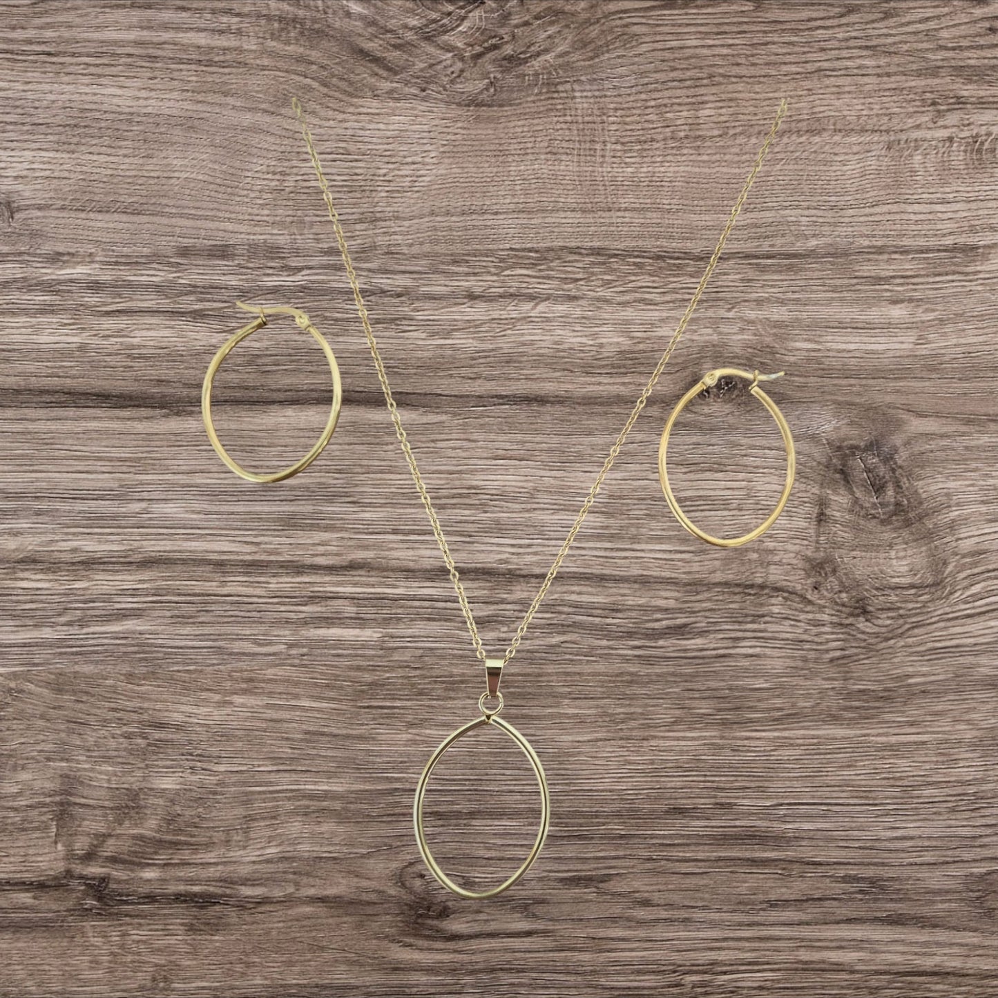 Oval Dainty Gold Necklace and Earring Set
