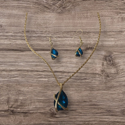 Peacock Water Droplet Necklace with Matching Earrings