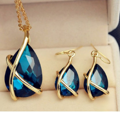 Peacock Water Droplet Necklace with Matching Earrings