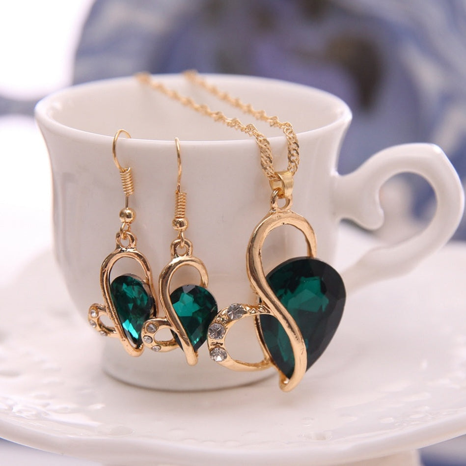 Emerald Heart Necklace and Earring Set